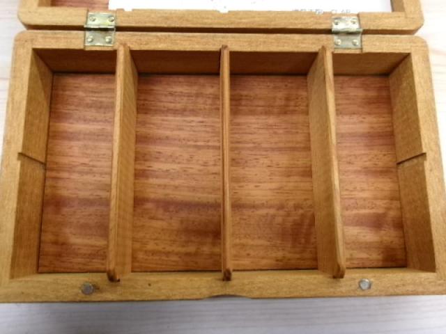 ｳｯﾄﾞﾙｱｰｹｰｽ