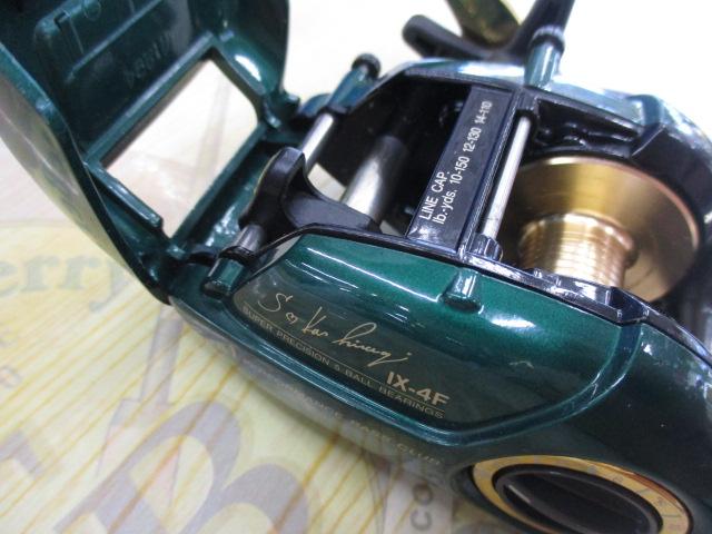 ｲｸｼｵｰﾈ IX-4F (ｶｼﾜｷﾞ)