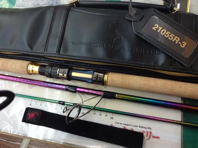 24ﾜｰﾙﾄﾞｼｬｳﾗﾘﾐﾃｯﾄﾞ 21055R-3