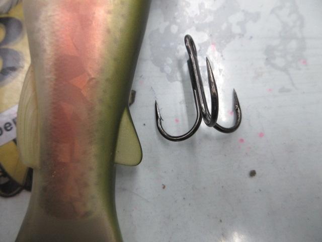 ｽﾗｲﾄﾞｽｲﾏｰ250#04ﾚｲﾝﾎﾞｰﾄﾗｳﾄ