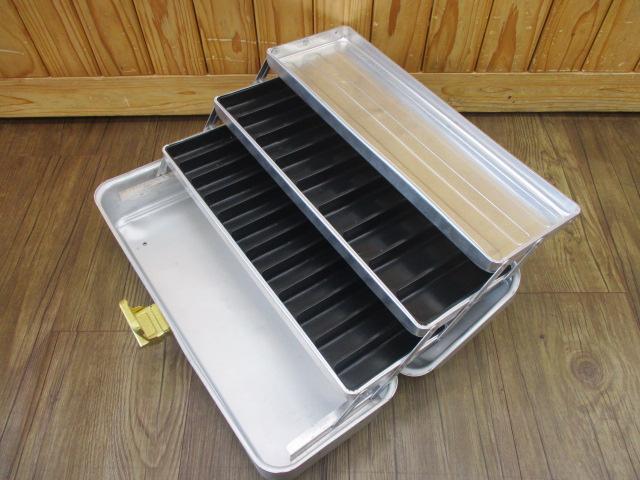 ｼﾙﾊﾞｰﾄﾗｲｱﾝﾌBOX