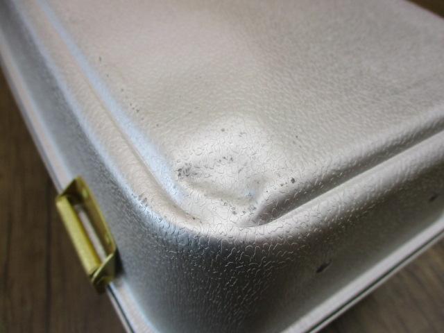 ｼﾙﾊﾞｰﾄﾗｲｱﾝﾌBOX