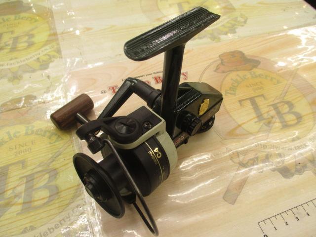 ｶｰﾃﾞｨﾅﾙC4