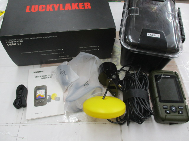 ﾗｯｷｰﾚｲｶｰﾎﾟｰﾀﾌﾞﾙ魚群探知機Y2020-CT