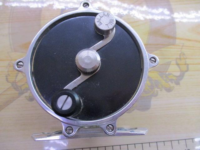 ﾍﾞｲﾋﾞｰﾄﾗｳﾄ ｼﾙﾊﾞｰ/ﾌﾞﾗｯｸ