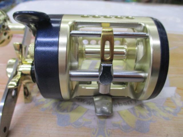 ﾃﾞﾛﾘｱﾝ2000V