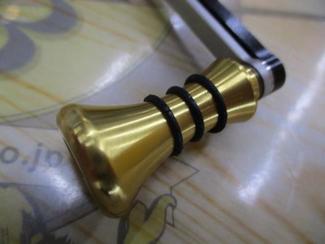 ﾊﾞｻｰﾄｶｽﾀﾑﾊﾝﾄﾞﾙ