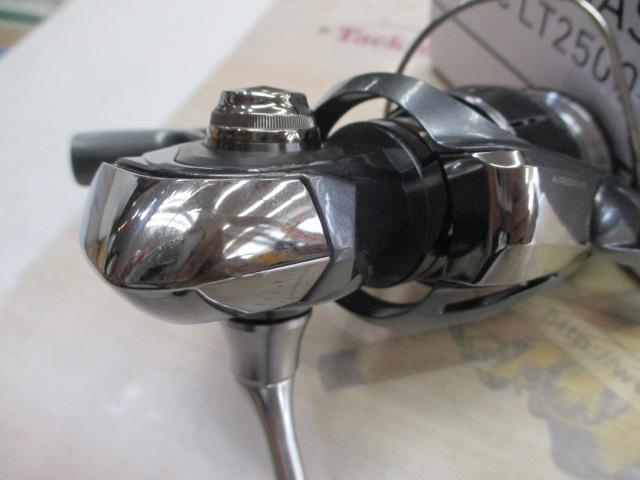 24ﾙﾋﾞｱｽ PC LT2500-H
