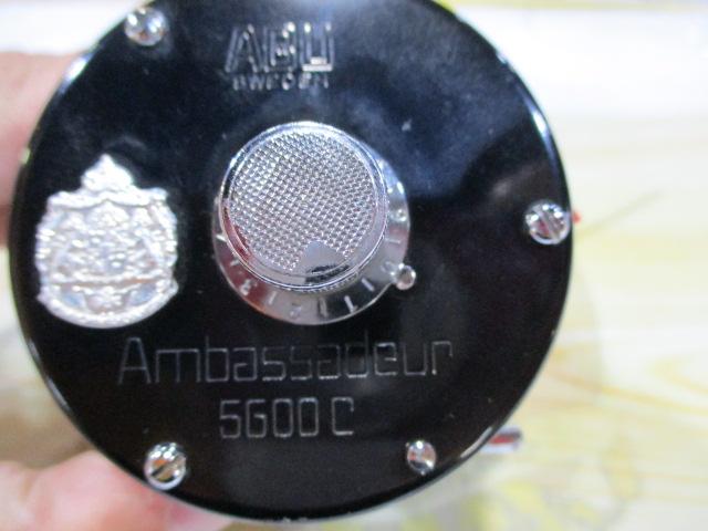 ｱﾝﾊﾞｻﾀﾞｰ5600C赤ﾍﾞﾛ