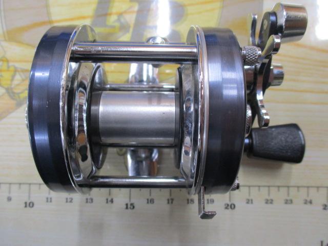 5500Cﾌﾞﾙｰｸﾞﾚｰ