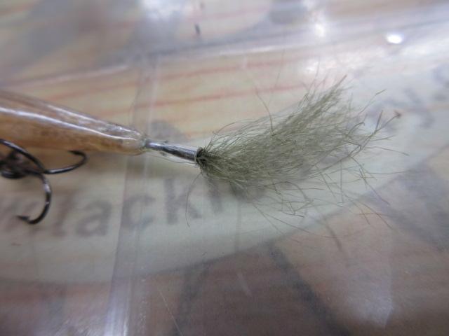 魚皮ｱｲｳｪｰﾊﾞｰ74F