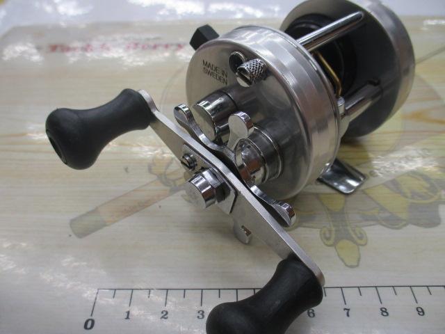2500C IAR ｼﾙﾊﾞｰ