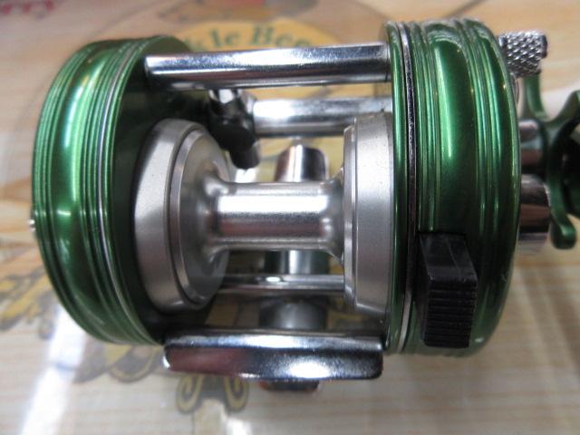 ｱﾝﾊﾞｻﾀﾞｰ2500Cｸﾞﾘｰﾝ