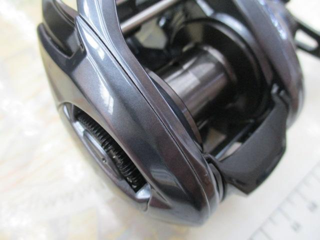 24SLX 70HG