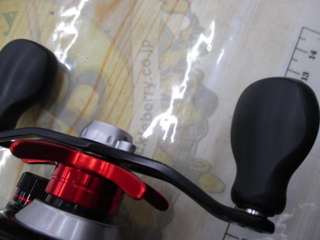 ｸﾞﾗﾋﾞｱｽ2020 8.1:1RH ﾚｯﾄﾞ