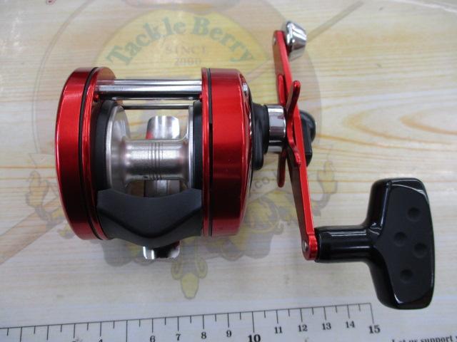 5600D5 SW ﾚｯﾄﾞ