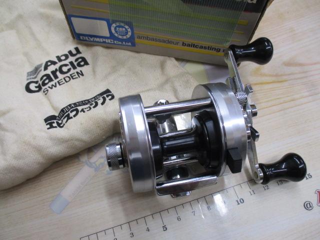 ｱﾝﾊﾞｻﾀﾞｰ2500Cｼﾙﾊﾞｰ