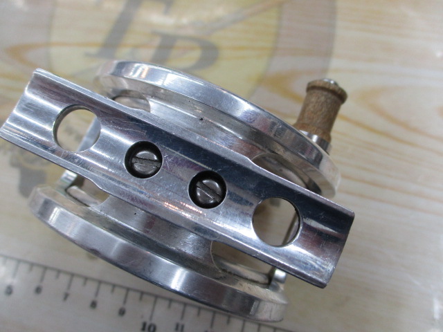 ﾍﾞｲﾋﾞｰｴｱﾙｰﾑ ｼﾙﾊﾞｰ/ﾌﾞﾗｯｸ