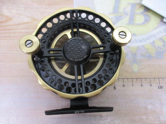 黒鯛師 THEｱｽﾘｰﾄﾍﾁ 90W-BG ﾌﾞﾗｯｸ/ｺﾞｰﾙﾄﾞ