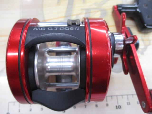 5600D5 SW ﾚｯﾄﾞ