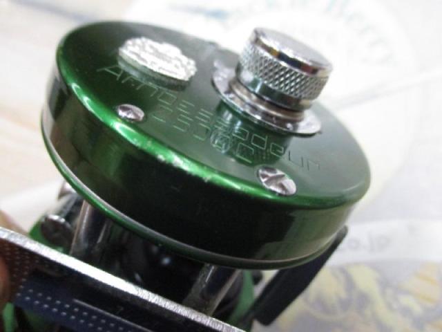 2500C グリーン