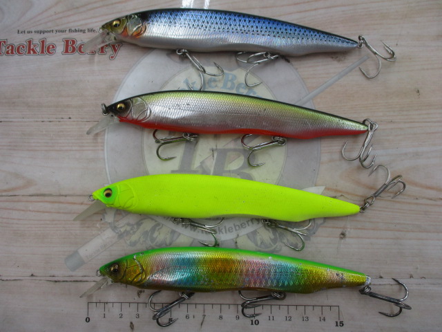 【ｾｯﾄ商品】【ﾒｶﾞﾊﾞｽ】ｶﾅﾀ鮎 4点ｾｯﾄ