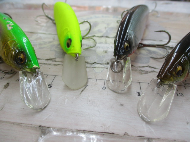 【ｾｯﾄ商品】【ﾒｶﾞﾊﾞｽ】ｶﾅﾀ鮎 4点ｾｯﾄ