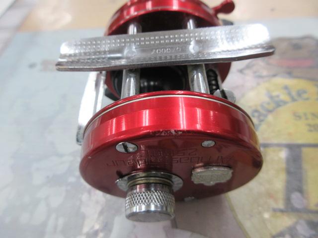 2500C ﾚｯﾄﾞ
