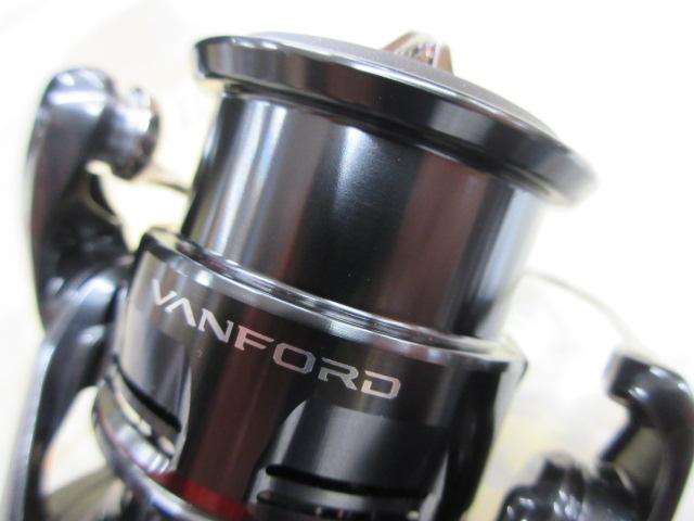 24ｳﾞｧﾝﾌｫｰﾄﾞ C2000SHG