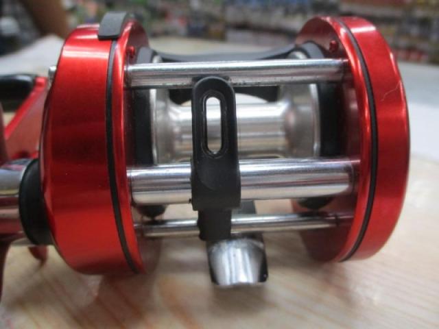 5600D5 SW ﾚｯﾄﾞ