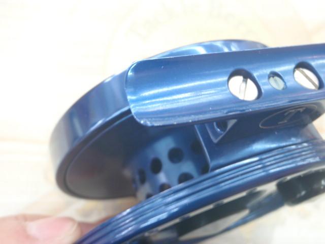 ザフリーストーン