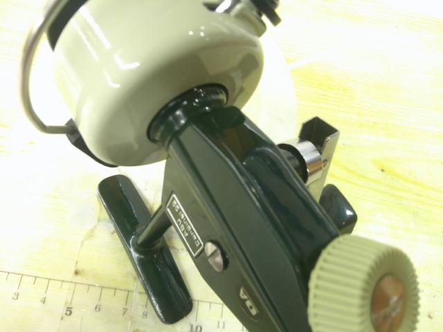 ｶｰﾃﾞｨﾅﾙ 33 ｸﾞﾘｰﾝ
