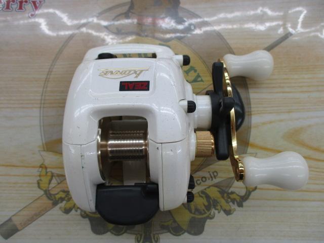 ｲｸｼｵｰﾈ IX-4F (ｶｵﾘ)