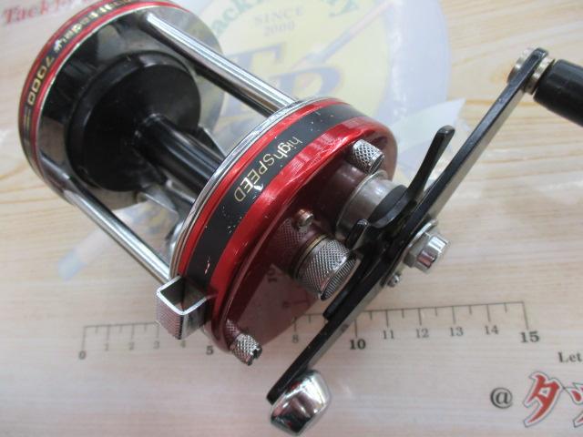 7000 レッド