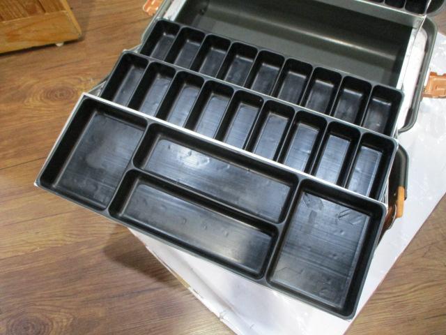 アムコボックス