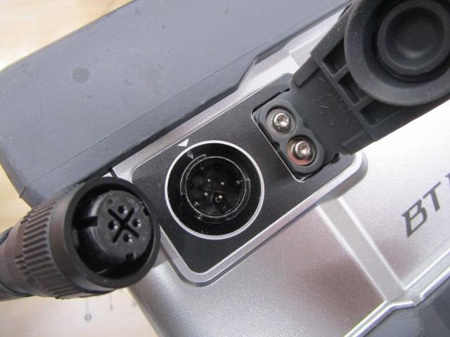 22BTﾏｽﾀｰ11AH充電器