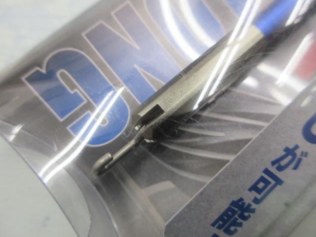ﾄﾞﾚｽﾌｯｸﾘﾘｰｻｰ
