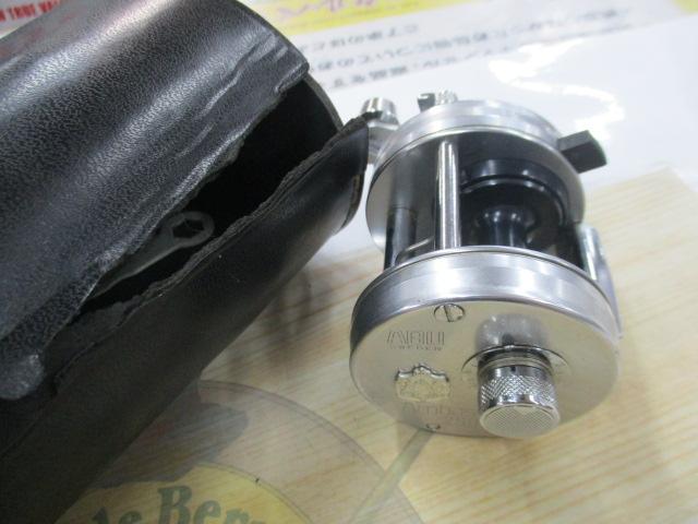 2500C シルバー