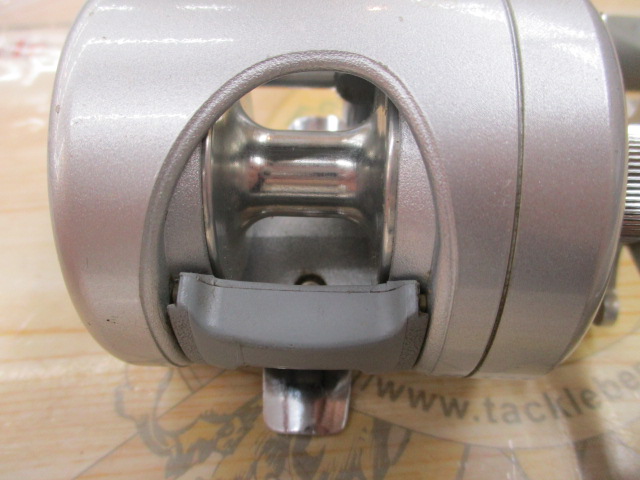 ﾌﾟﾛﾏｯｸｽ1600 ｼﾙﾊﾞｰ
