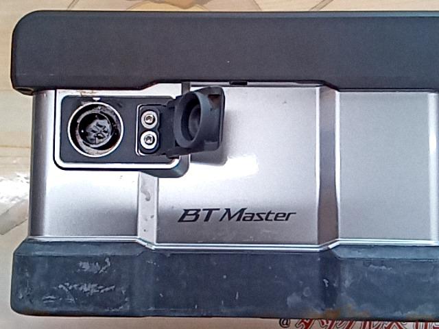 22BTﾏｽﾀｰ11AH充電器