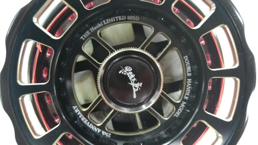 黒鯛師 THEﾍﾁﾘﾐﾃｯﾄﾞ 88SD-BG ﾌﾞﾗｯｸ/ｺﾞｰﾙﾄﾞ