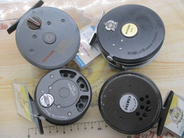 【ｾｯﾄ商品】ﾌﾗｲﾘｰﾙ4個ｾｯﾄ　使用感強い