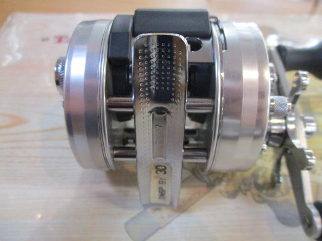 1600C IAR ｼﾙﾊﾞｰ