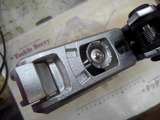 ﾗｲﾄﾎﾙﾀﾞｰﾒﾀﾙ 160CH Mｼﾙﾊﾞｰ