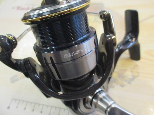 19 セルテート　LT2500s 美品 ダイワ セルテート LT2500S (リール) 価格比較 - 価格.com
