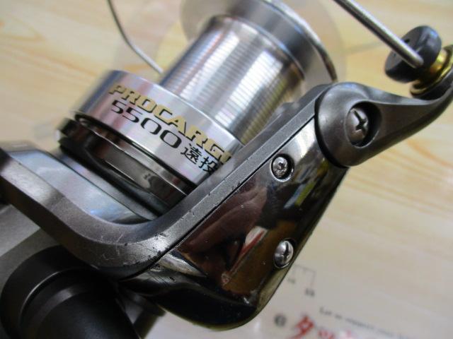 ☆極美品☆ダイワ 15 プロカーゴ 5500遠投 (2015モデル) Amazon | ダイワ(DAIWA) スピニングリール(投げ・遠投) 15