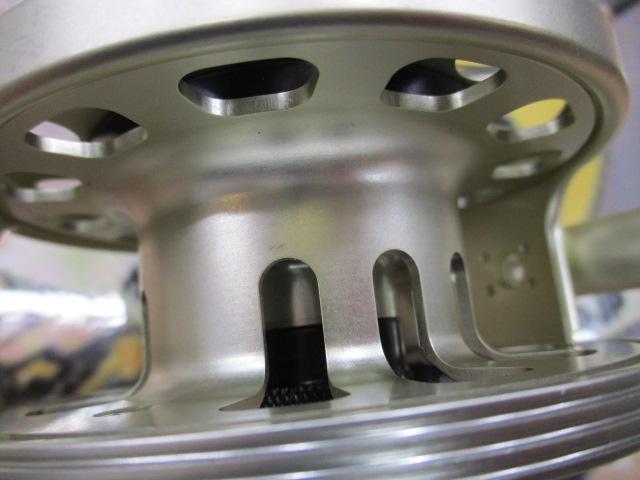 ﾓｰﾒﾝﾀﾑ 4 ｼｬﾝﾊﾟﾝｺﾞｰﾙﾄﾞ