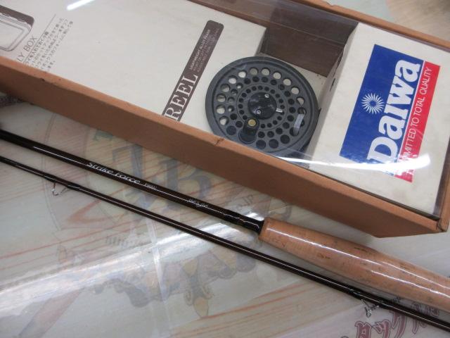 ストライクフォースF805U・SF200セット