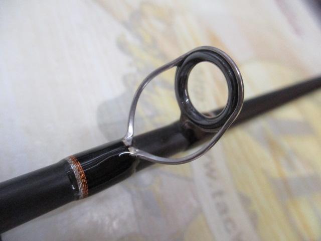 アームズ A6201X RHメイプル レッドスレッド