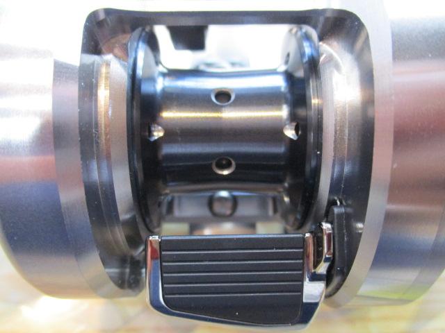 20カルカッタコンクエストDC 100HG シマノ カルカッタ コンクエスト DC 100HG 右 (リール) 価格比較